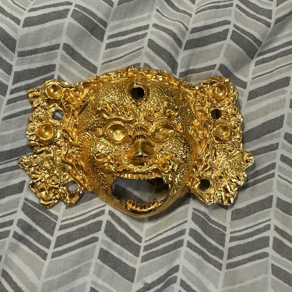 Gold Tone Face Belt Buckle